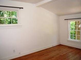 3534 NE 182nd St, Lake Forest Park, WA 98155
