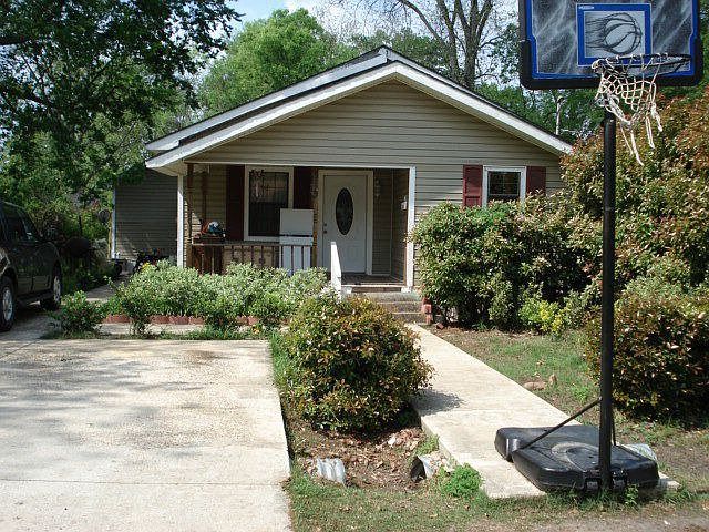 1st image of 117 Sidney St