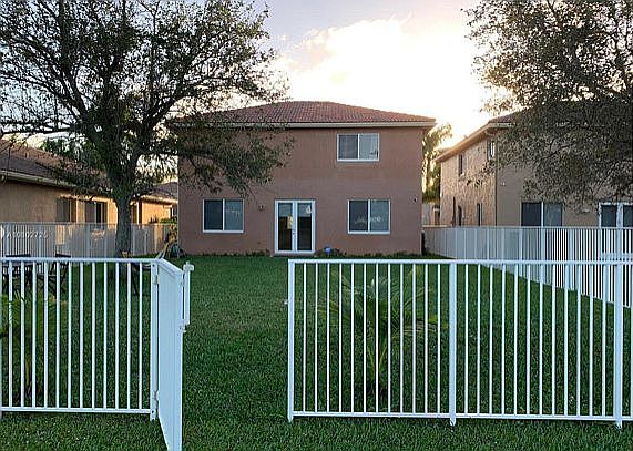 2nd image of 5033 Pebblebrook Way