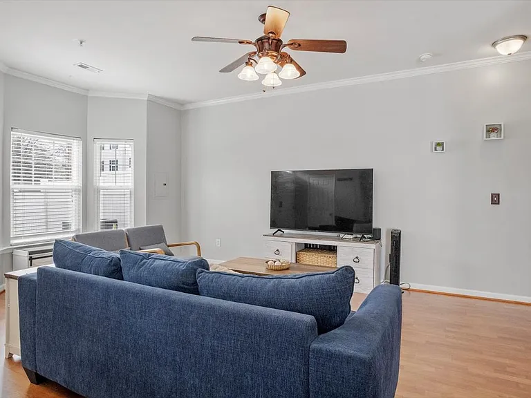2211 Raven Rd #108 — Photo 11