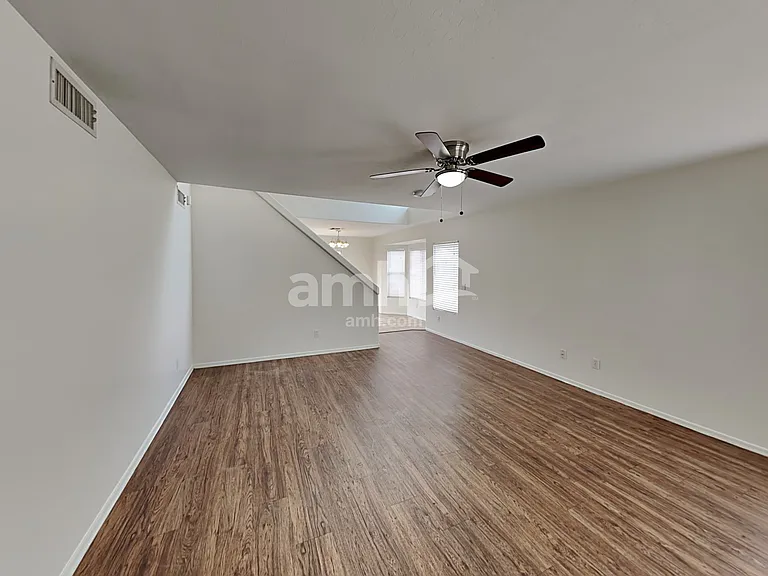 6656 E Virginia St — Photo 8