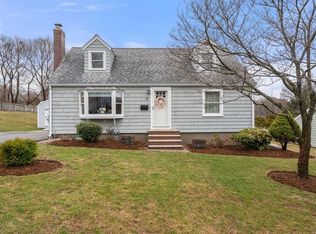 3 Hog Hill Rd, Peabody, MA 01960