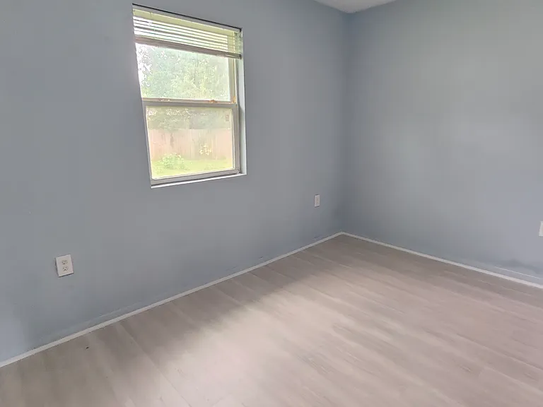 8437 Garland St #B — Photo 6