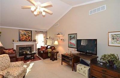 2nd image of 18400 Geary Ct