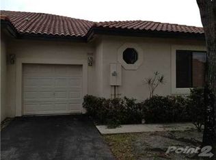 3028 La Mirage Dr, Lauderhill, FL 33319