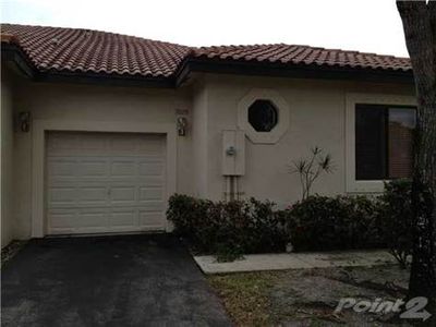 3028 La Mirage Dr, Lauderhill, FL, 33319