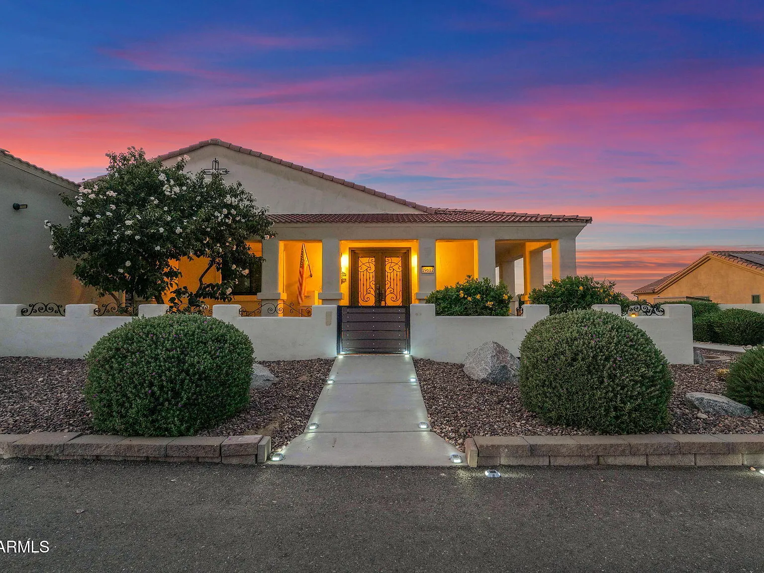 4 bed, 2.5 bath, 3672 sqft, $3,500 — Photo 1