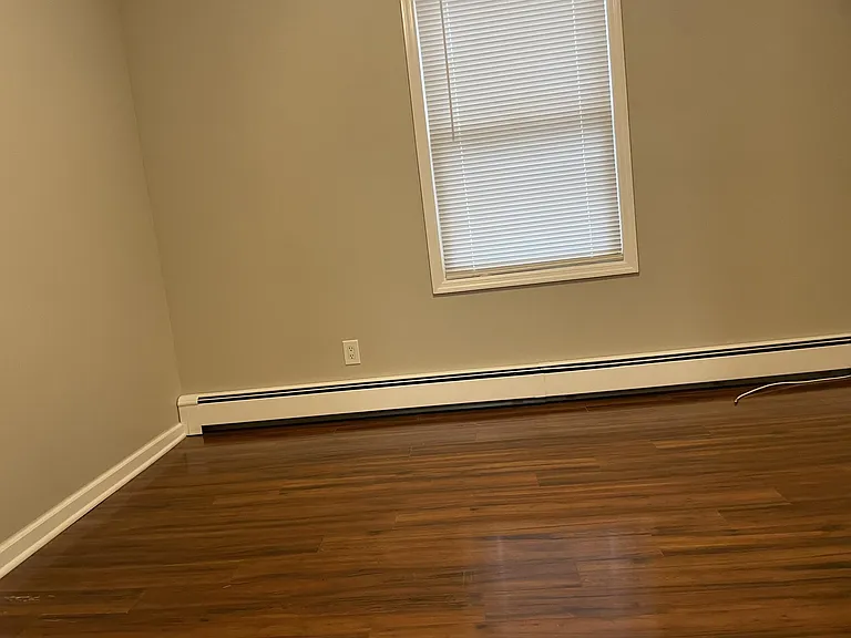 62 Broughton Ave #2 — Photo 10