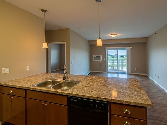 2nd image of 4050 S 34th St #108