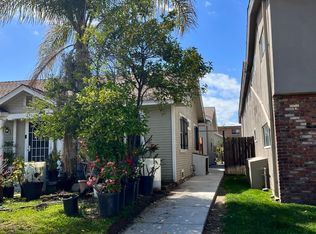 2365 Locust Ave, Long Beach, CA 90806