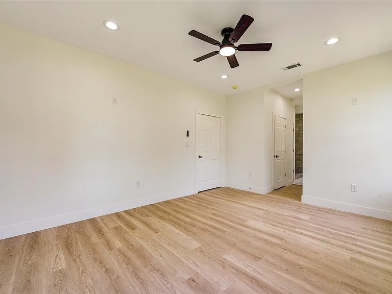 508 Georgia St — Photo 26