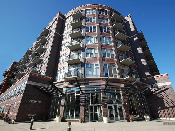 1000 W Adams St APT 511, Chicago, IL 60607
