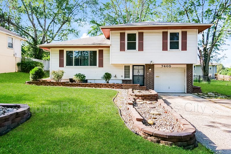 1st image of 7405 E 117th Pl
