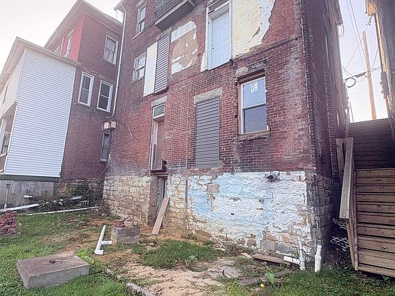 3rd image of 309 Walnut Ave