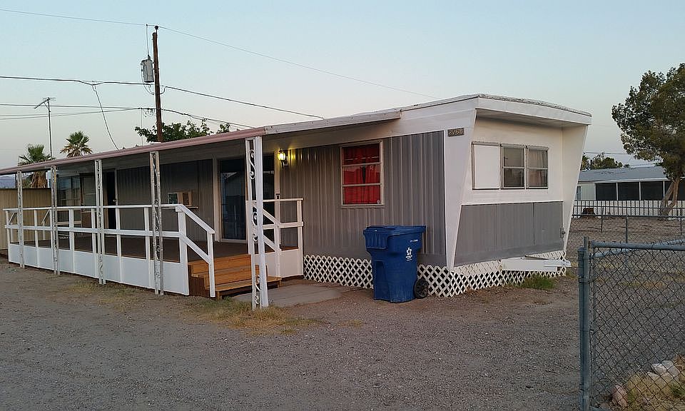 1st image of 2068 Clearwater Dr