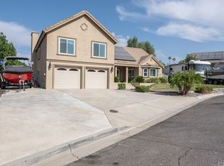 29960 Beacon Ct, Canyon Lake, CA 92587