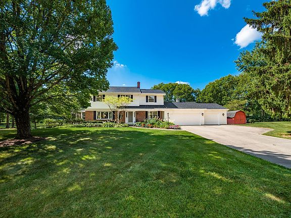 3rd image of 3384 Sunnybrook Ct