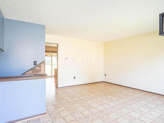 4th image of 1961 Forest Lake Ct