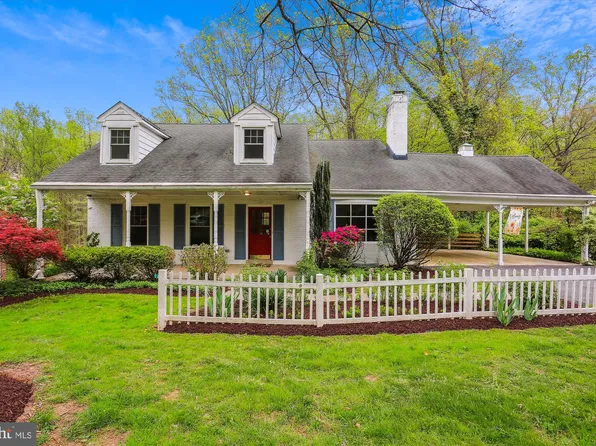 17805 Tree Lawn Dr, Ashton, MD 20861