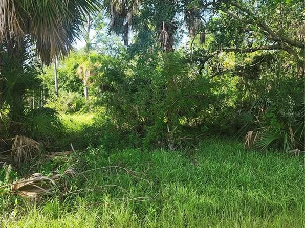 18185 Poston Ave, Port Charlotte, FL 33948