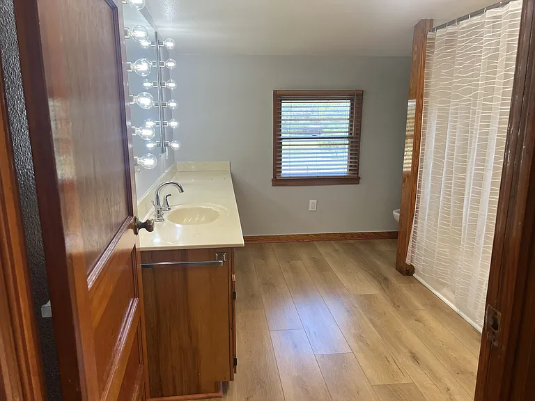 2115 Nash Creek Rd — Photo 8