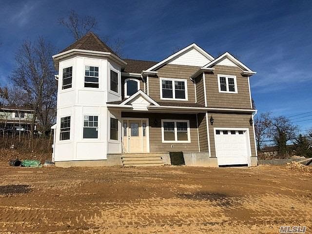 1st image of 3 Toretta Ln