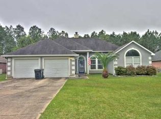 1705 Fairway Dr, Gautier, MS 39553