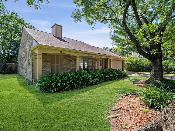 3rd image of 9622 Poynes Dr