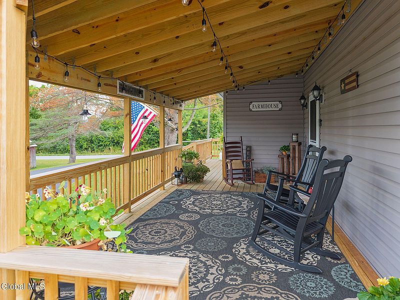 5th image of 387 Mudge Road