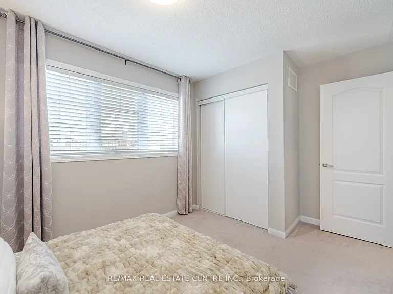 996 Savoline Blvd — Photo 19
