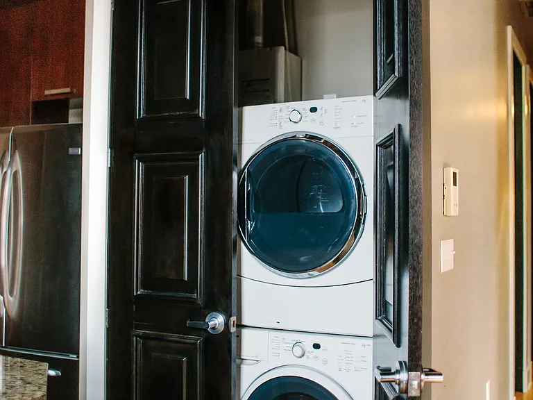 In-Unit laundry