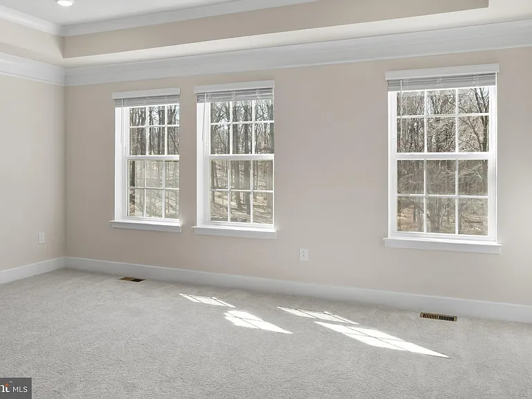 1705 Water Crossing Rd — Photo 6