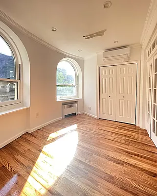 Rented by Silver Line Realty Group NY LLC | media 3