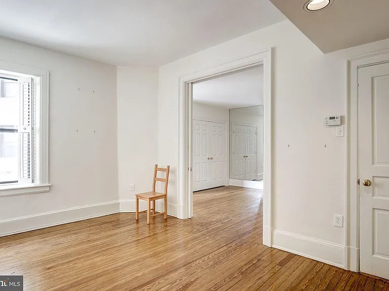 2153 California St NW #207 — Photo 18