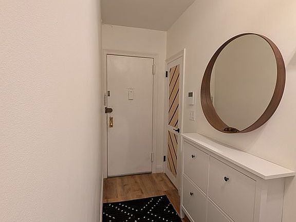 4th image of 3081 54th St APT 2H