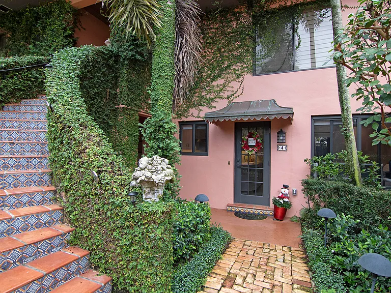 226 Chilean Ave #4 — Photo 3