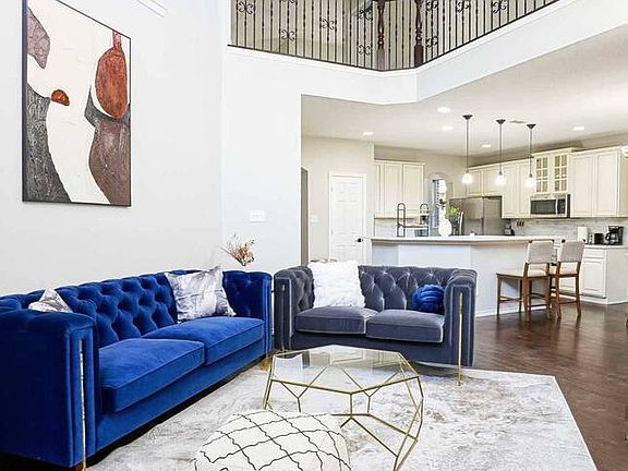 2nd image of 2137 Goliad Cir