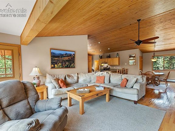 4th image of 94 Pinewood Cir