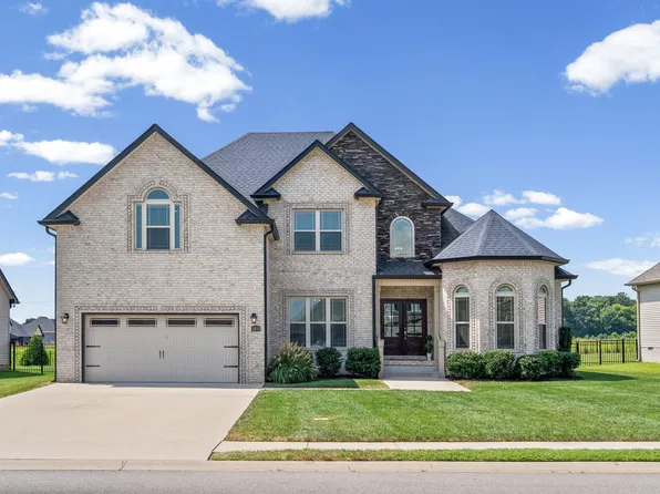 1893 Shield Dr, Clarksville, TN 37043