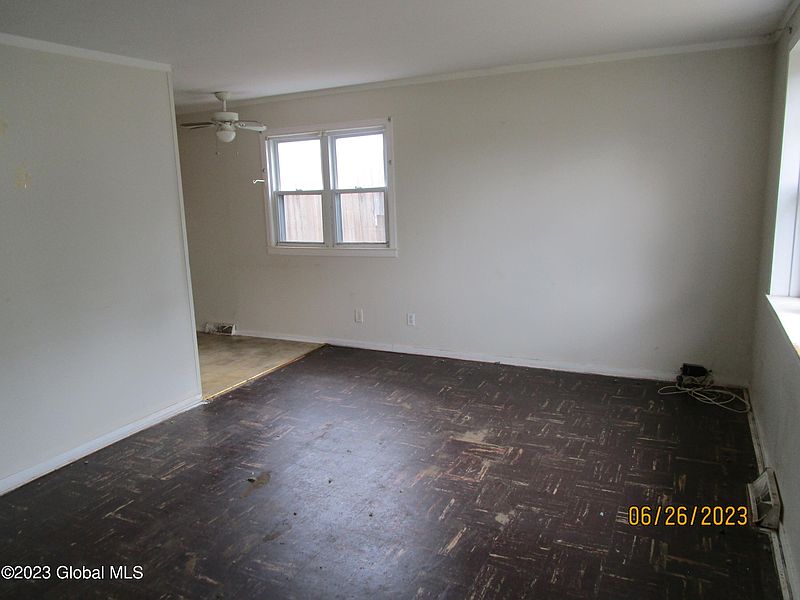 3rd image of 50 Rooney Avenue