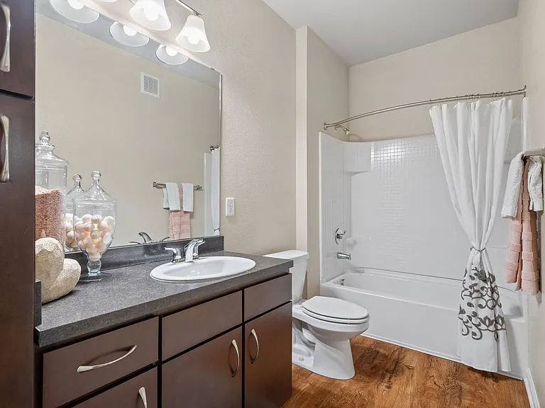 Hughes - 2 Bed / 2 Bath - 1,088 Sq.Ft.