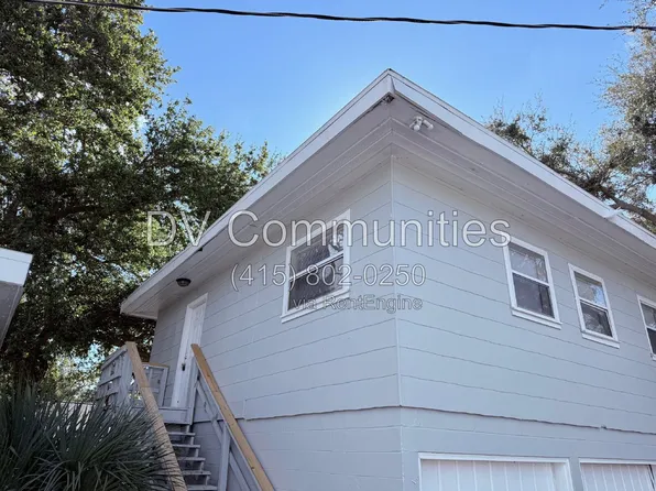 986 22nd Ave S APT 3, Saint Petersburg, FL 33705