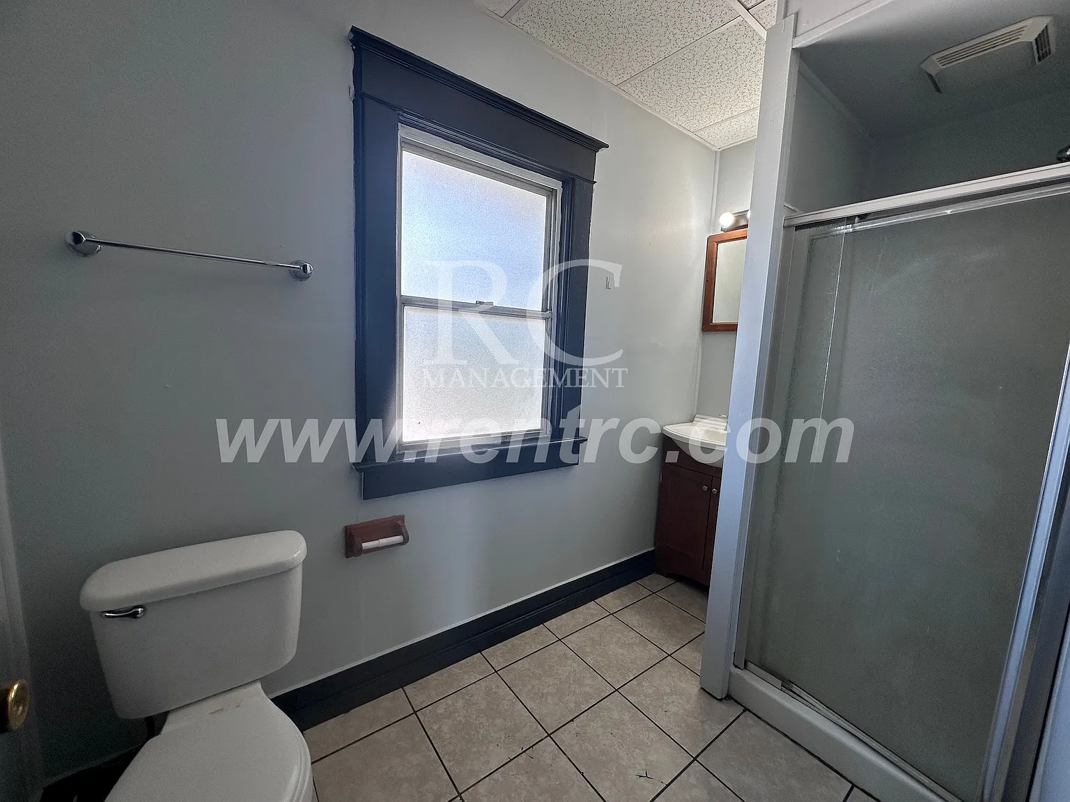 3 bed, 1000 sqft, $625 — Photo 3