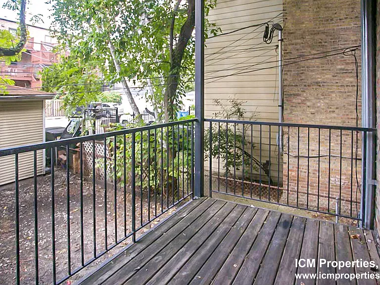 3840 N Sheffield Ave #1 — Photo 4
