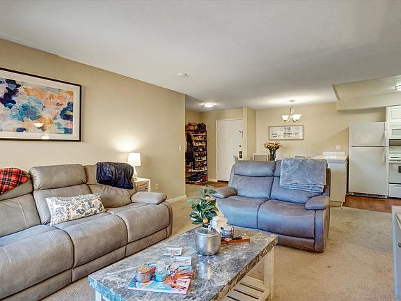 3rd image of 6955 Alvarado Rd Unit 61