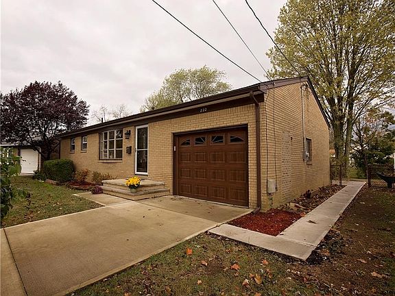 3rd image of 822 Sherwood Dr