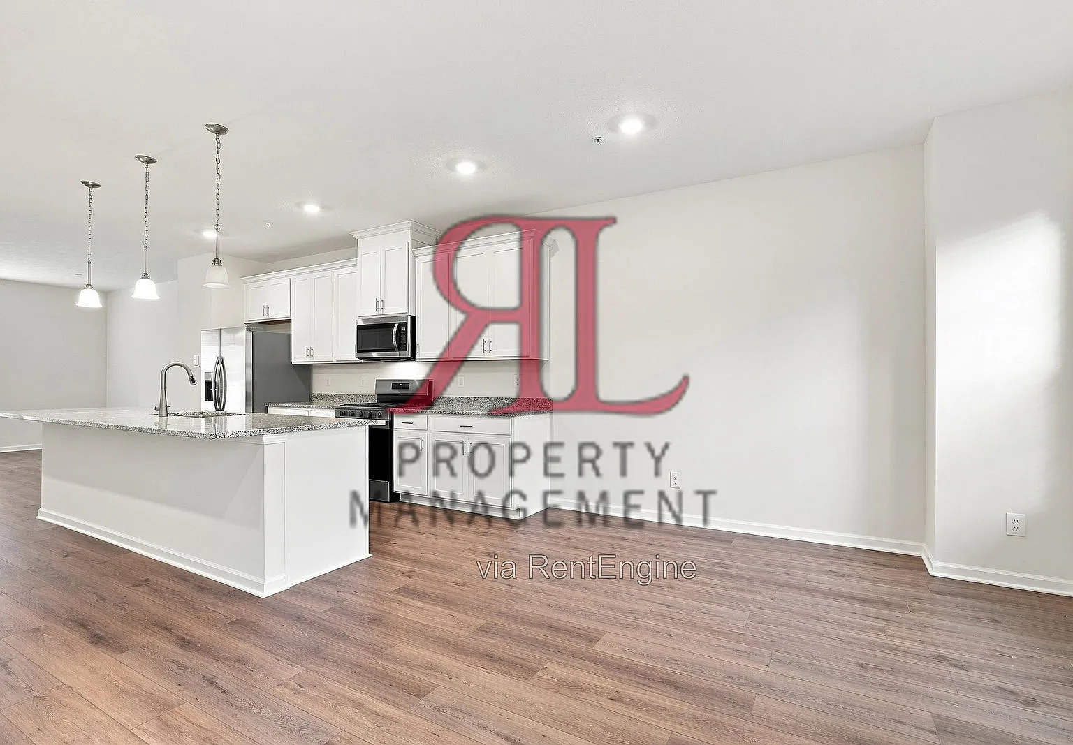 3 bed, 2.5 bath, 2142 sqft, $3,399 — Photo 4