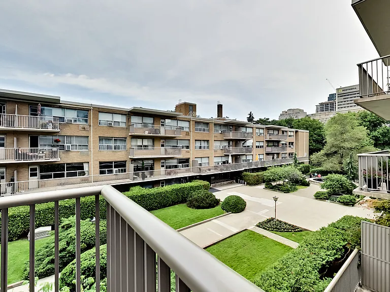 5 Elm Ave #217 — Photo 30