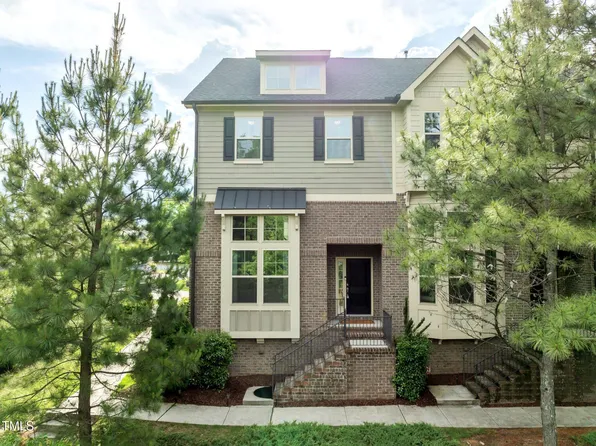 2316 Apex Peakway, Apex, NC 27502