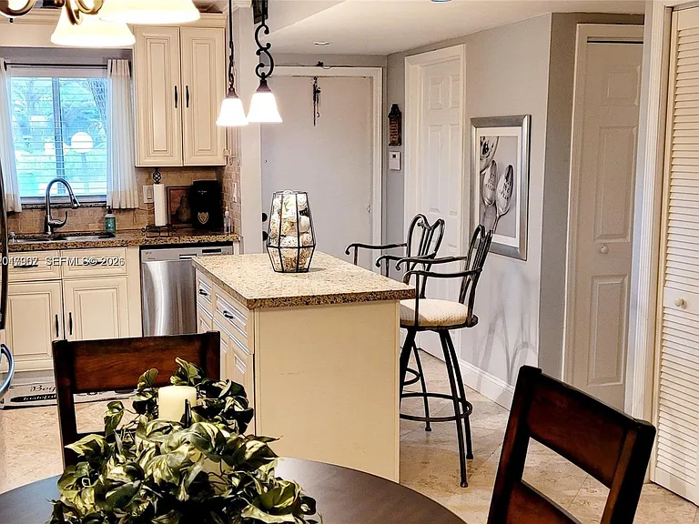 3300 Atlanta St #15C — Photo 3